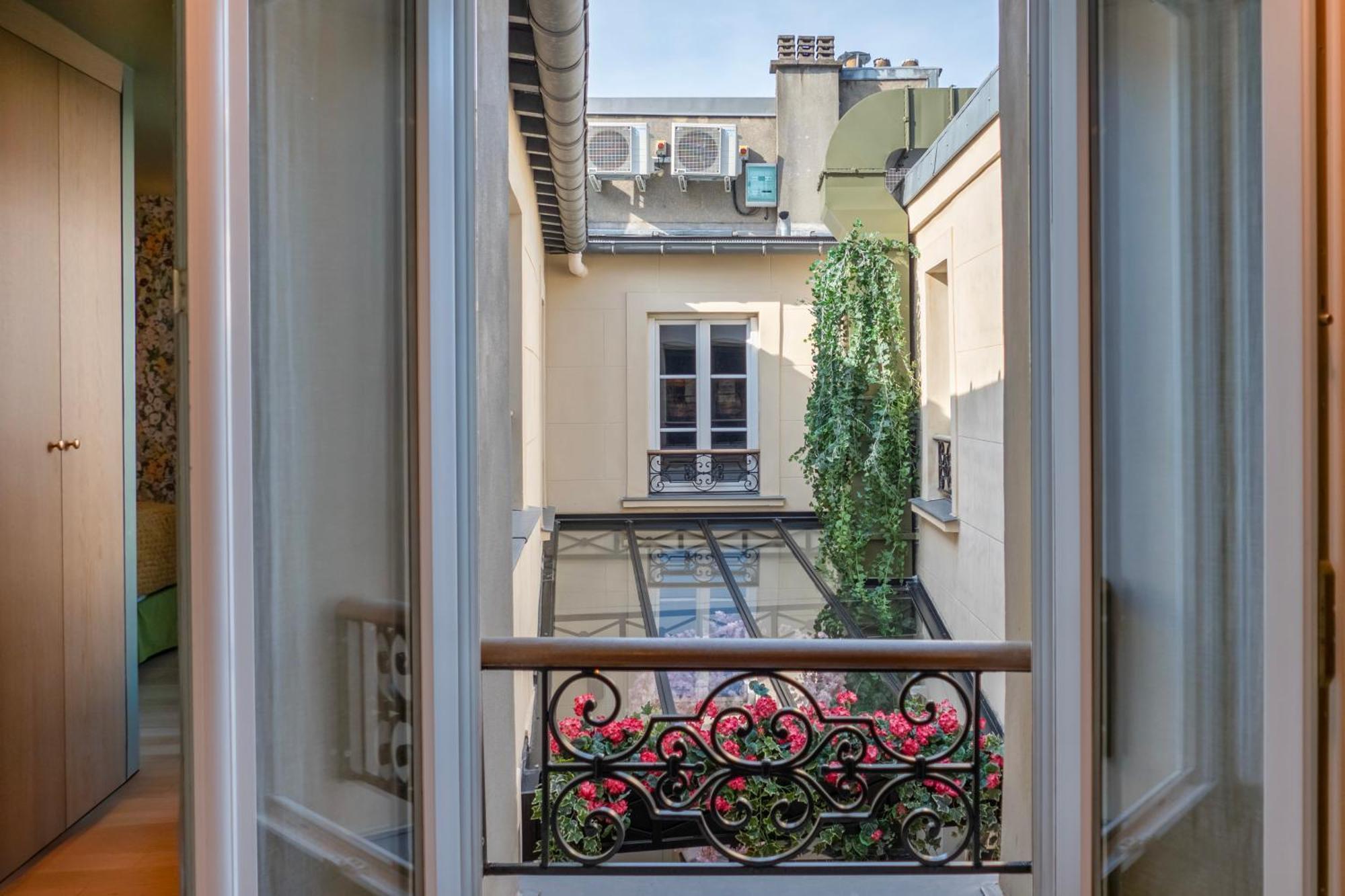 פריז Maison La Boheme Montmartre - Studios & Apartments מראה חיצוני תמונה